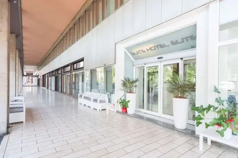 Suite Hotel Elite in Bologna — foto 9