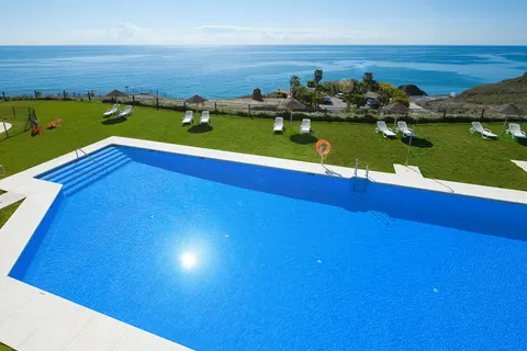 Fly & Go Olée Nerja Holiday Rentals by Fuerte Group in Torrox — foto 2
