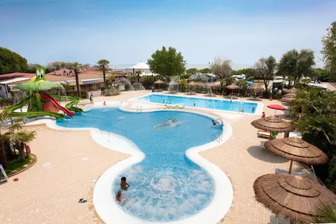 Camping Vela Blu in Ca' Ballarin