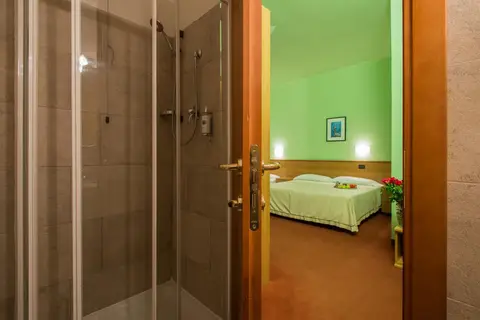 Hotel Lux in Alessandria — foto 6