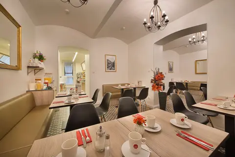 Hotel Suite Home Prague in Praag, foto 15