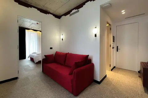 Bazaar Hotel in Tirana — foto 7