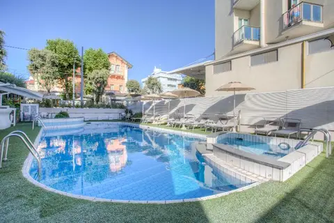 Ferretti Beach in Rimini, foto 11