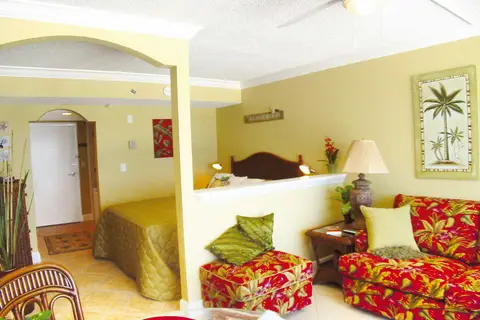 Barefoot Beach Resort in Gilford — foto 5