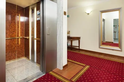 Hotel Villa Bacchus in Baska Voda — foto 16