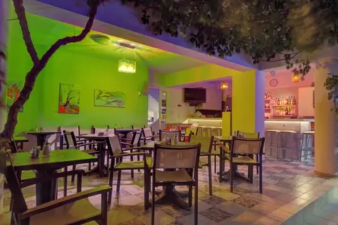 Costas & Chrysoula in Πλακιάς — foto 14