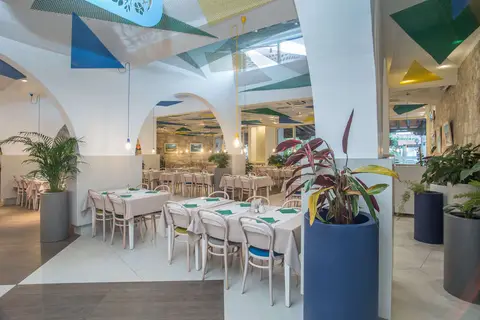 Slovenska Plaza Resort in Budva — foto 7