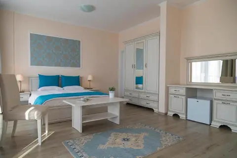 White Rock Castle Suite Hotel in Златни пясъци — foto 10