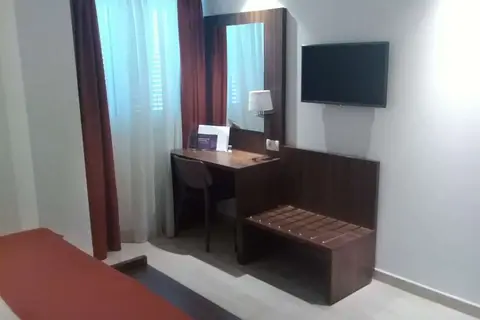 Aparthotel Miramare in Makarska — foto 23
