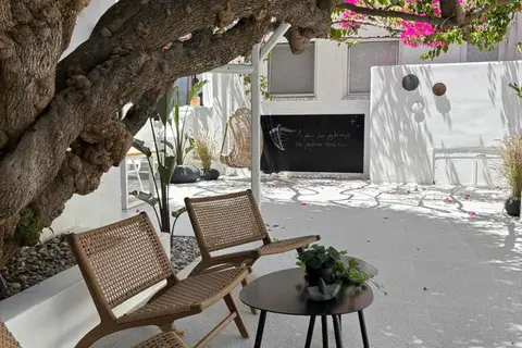 Apollon Boutique Hotel in Παροικιά — foto 3