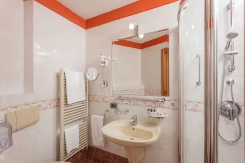 Garda Suite Hotel in Riva del Garda, foto 17