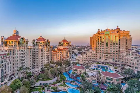 Swissotel Al Murooj in Dubai — foto 2