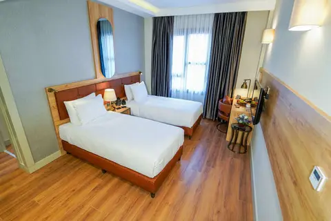 Grand Sirkeci Hotel in Fatih — foto 14