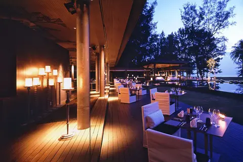 SALA Phuket Mai Khao Beach Resort in ศรีสุนทร — foto 19