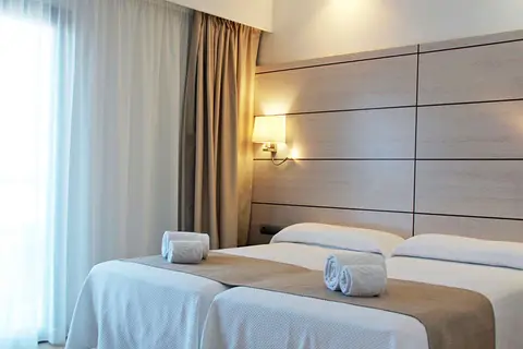 Hotel Puchet in Sant Antoni de Portmany — foto 3