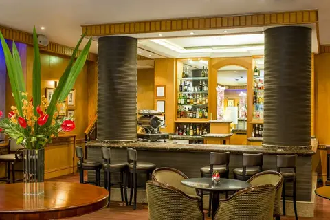 Millennium Gloucester in Londen — foto 6