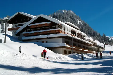 Hotel Garfrescha in St. Gallenkirch — foto 9