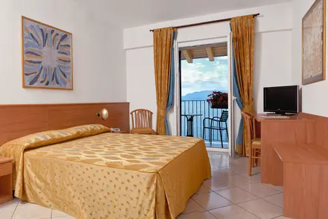 Hotel Regina in Meran — foto 21