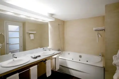 B&B HOTEL Tarragona Valls in Valls — foto 9