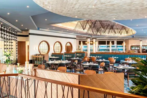 Le Meridien Dubai Hotel in Dubai — foto 6