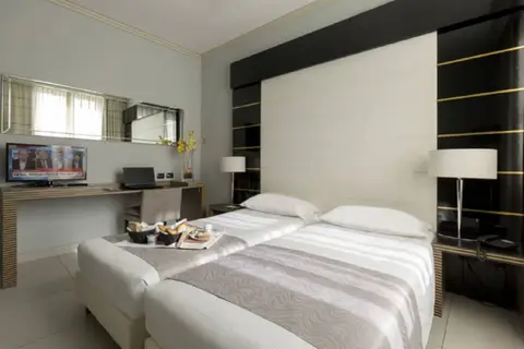 Hotel Palazzo Salgar in Napels — foto 8