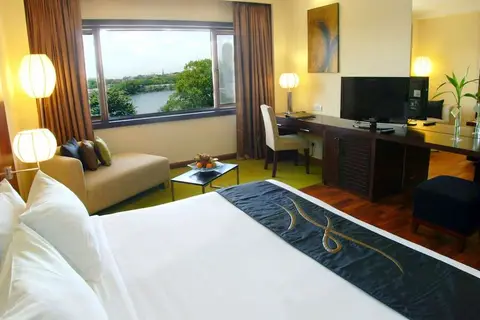 Cinnamon Lakeside in Colombo — foto 14