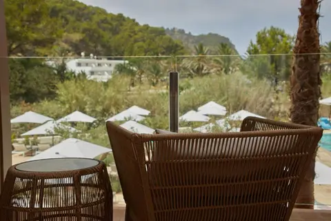 Cala San Miguel Ibiza Resort, Curio by Hilton - adults only in Sant Joan de Labritja — foto 5