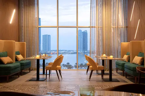 Pullman Sharjah Hotel in Sharjah — foto 2