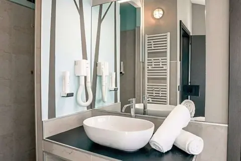 K Modern Hotel in Peschiera del Garda — foto 11
