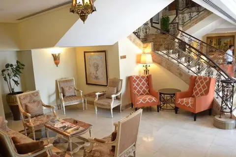 Sheraton Khalidiya Hotel in الحِصِن — foto 6