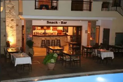 Apollo City Hotel in Δημοτική Ενότητα Μαλίων — foto 4