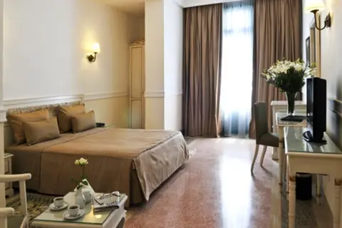 Hotel Majestic in Tunis — foto 2
