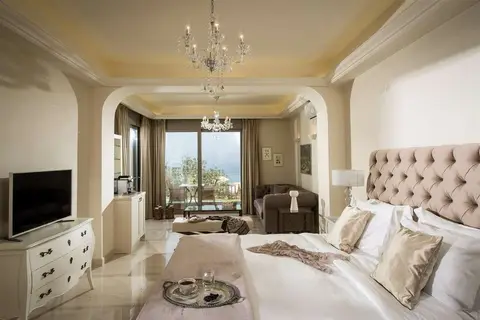 Creta Blue Boutique Hotel & Suites in Chersonisos Municipal Unit, foto 5