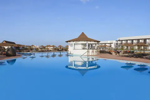 Meliá Llana Beach Resort & Spa in The Level Pool — foto 29