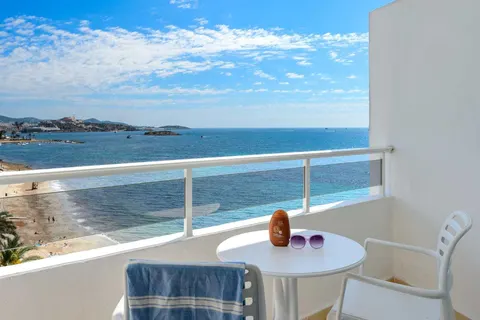 Hotel Vibra Algarb in Ibiza — foto 10