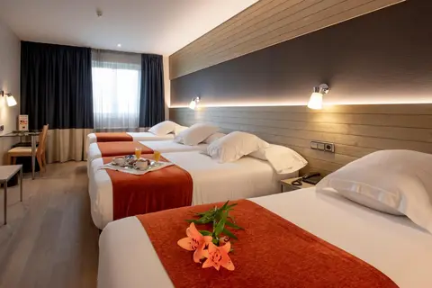 Hotel Avenida in A Coruña — foto 16