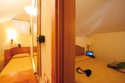 Hotel Tirreno in Rome — foto 27