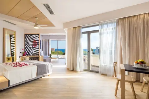Oscar Suites & Village in Agia Marina — foto 22