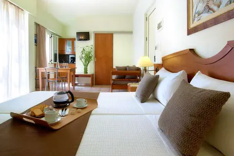Elotis Suites in Κάτω Σταλός — foto 12