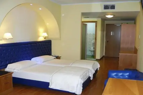 Hotel Alexander in Limone sul Garda — foto 17