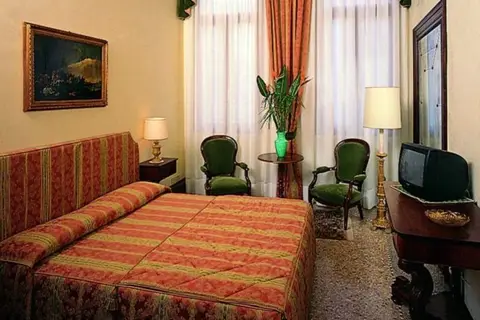 Palazzo Schiavoni in Venetië, foto 2