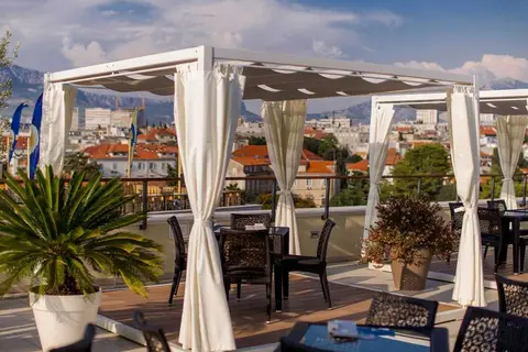Cornaro Hotel in Split — foto 22