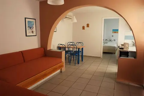 Nissia Kamares Hotel & Appartementen in Καρδάμαινα — foto 12
