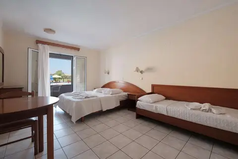 Paradise Hotel Sidari in Σιδάρι — foto 5