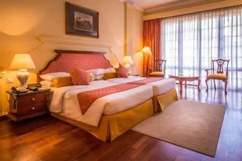 Mahaweli Reach Hotel in Katugasthota — foto 25