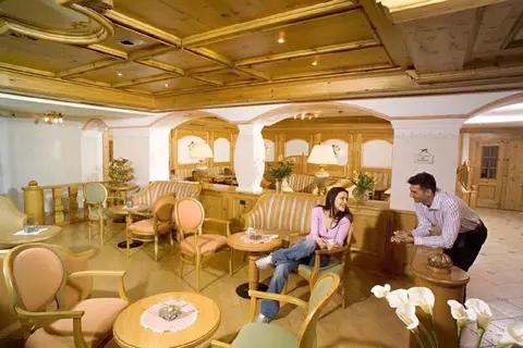 Hotel Monte Giner in Mezzana — foto 19