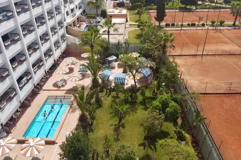 Yasmina in Rabat — foto 30