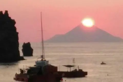Les Sables Noirs in Lipari, foto 8
