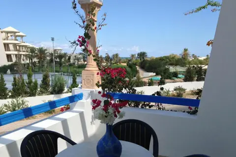 Hôtel Rodes in مزراية — foto 2