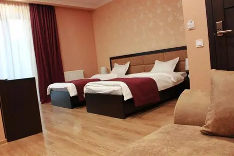 Hotel Cherry Garden in Tbilisi — foto 14